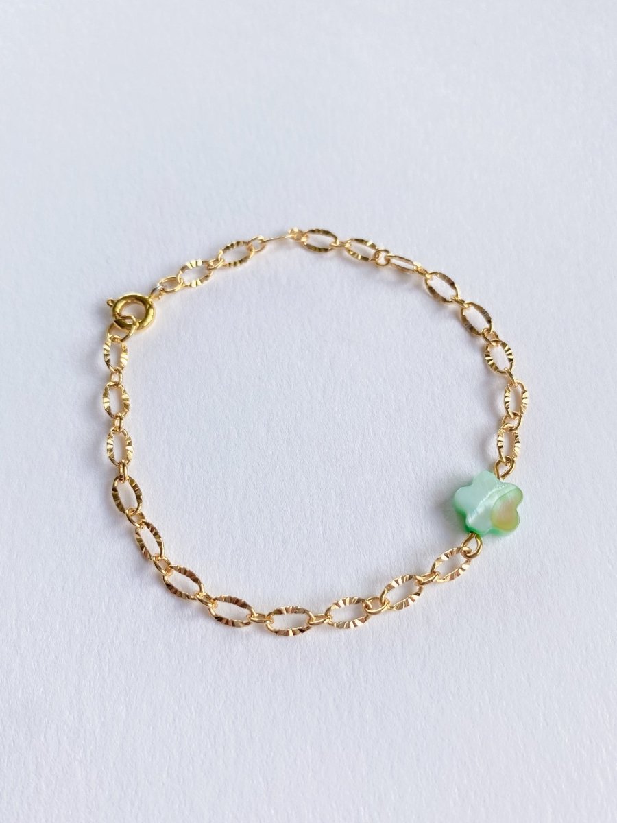 dainty gold bracelet by maelini